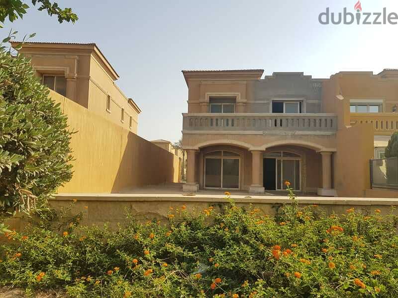 Villa for sale prime location with landscape view in Royal Meadows,Land area: 830 meters 12