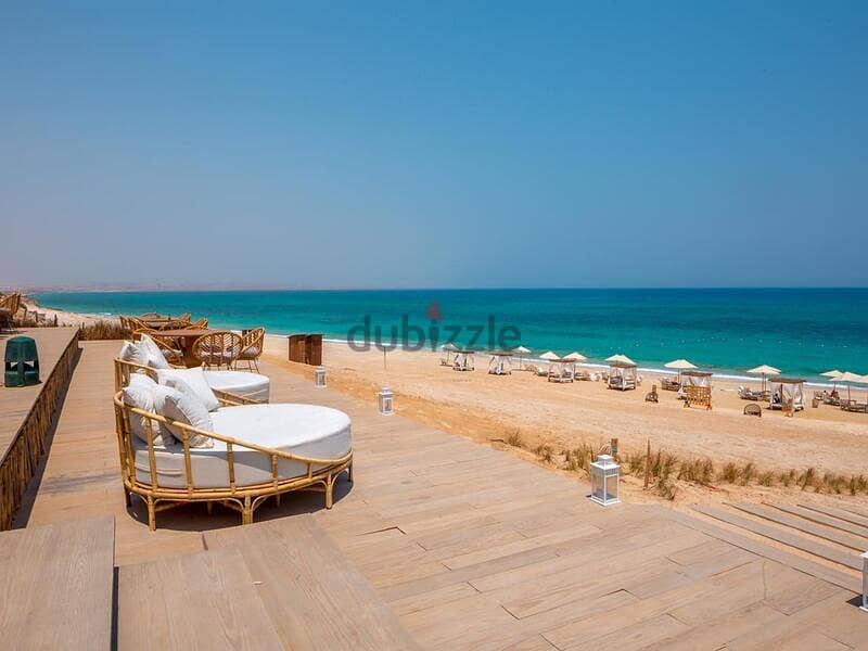 With only 5% down payment, I own a fully finished penthouse with a roof in Ras Al-Hekma in Masyaf 40% cash discount | View directly on the lagoon 7