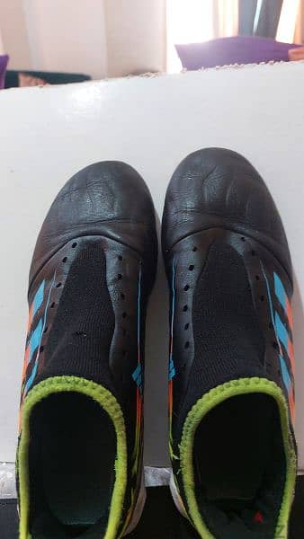 Original Adidas Football Boots جزمة كورة ⅓ 41 1