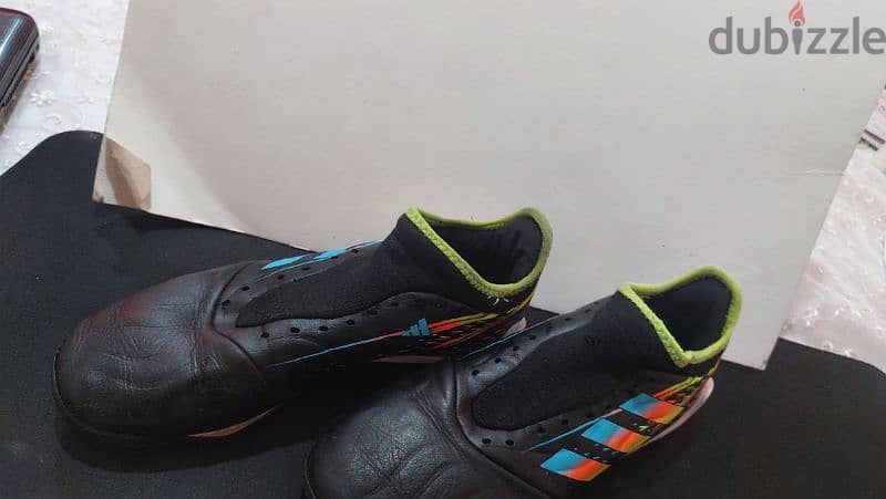 Original Adidas Football Boots جزمة كورة ⅓ 41 8