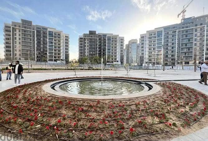 apartment for sale in Sheikh Zayed, Zed West Compound, 195 meters, hotel finishing, with air conditioners and kitchen, with hotel service from ora 27