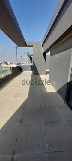 penthouse 190m roof 120m for rent in el patio 7