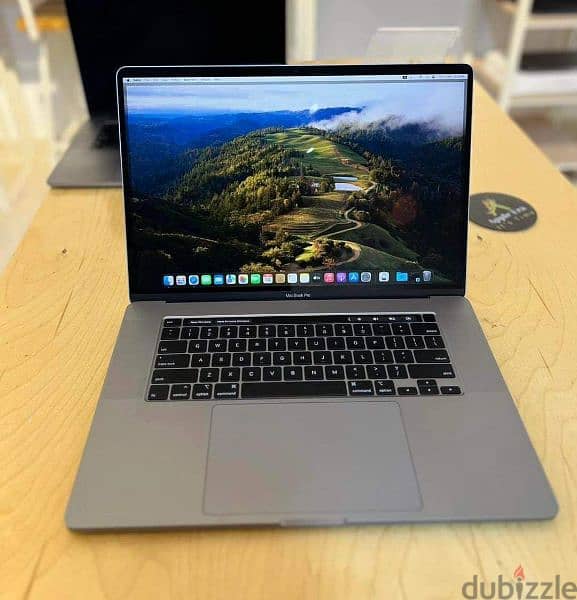 MacBook pro 2019 32ram 1