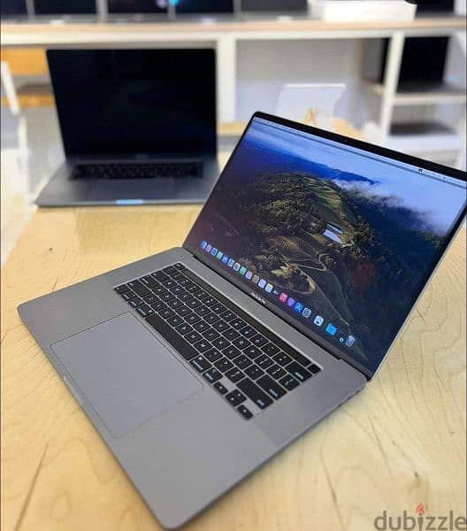 MacBook pro 2019 32ram 2