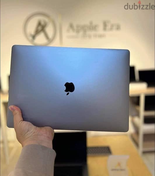 MacBook pro 2019 Used Like New 2