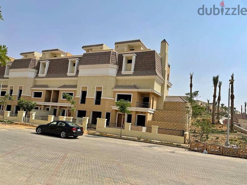 Villa for sale in Sarai Compound with a 42% discount on cash 10