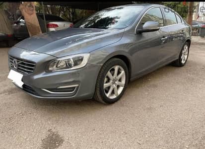 Volvo S60 premium plus