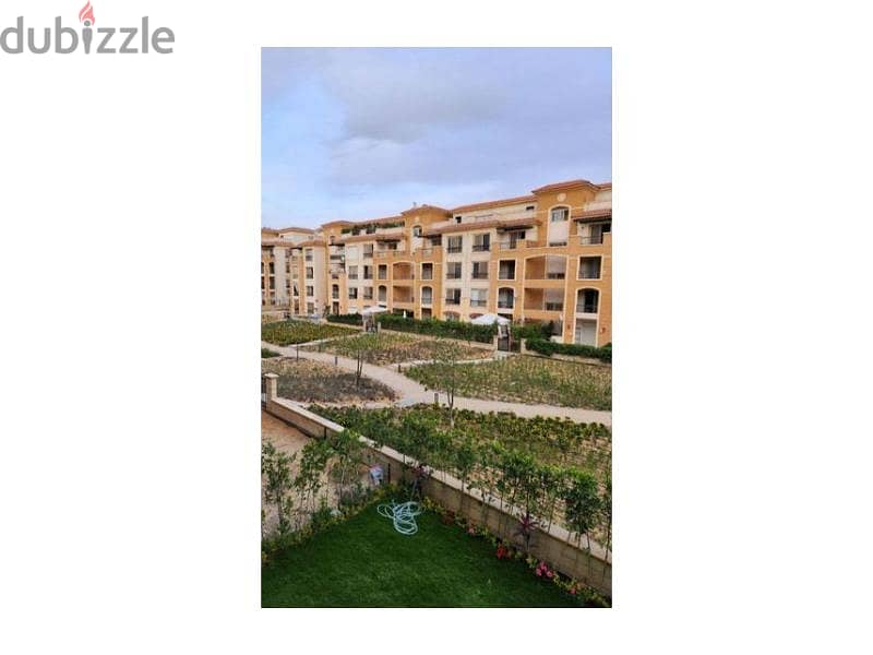 Apartment for sale in stone residence prime location   . 1