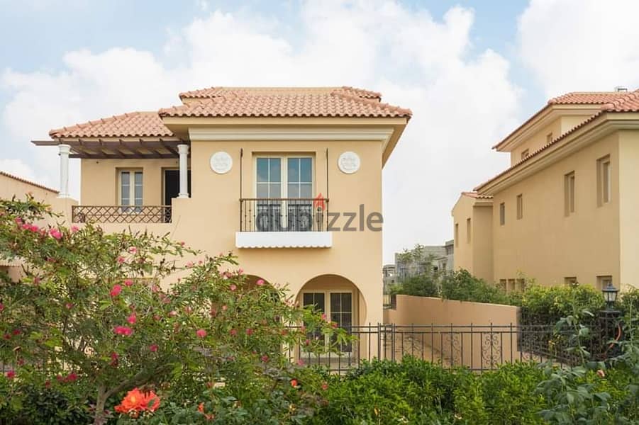 Villa Family House Roof View on wide landscape in Hyde park New Cairo 1
