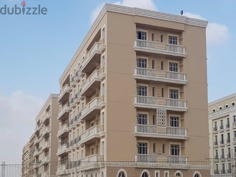 Ready to move Apartment in Hyde Park New Cairo lowest price and Landscape View 1