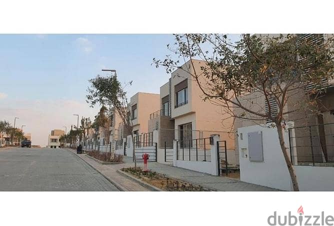 town house in palm hills new cairo compound ready to move 225 m prime location 2