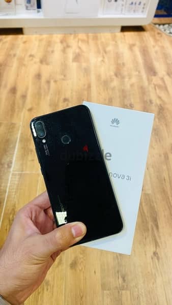 Huawei Nova 3i