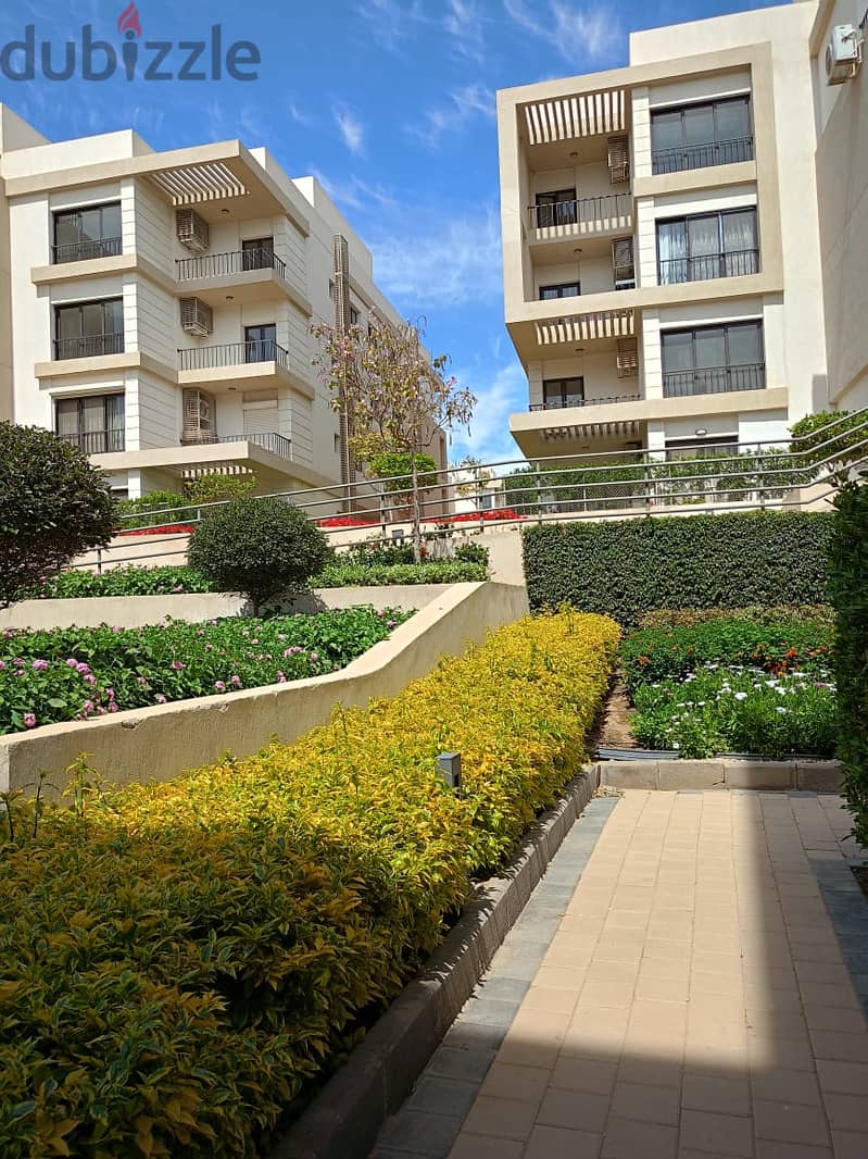Apartment fully finished with garden for sale in Fifth Square El Marasem 7