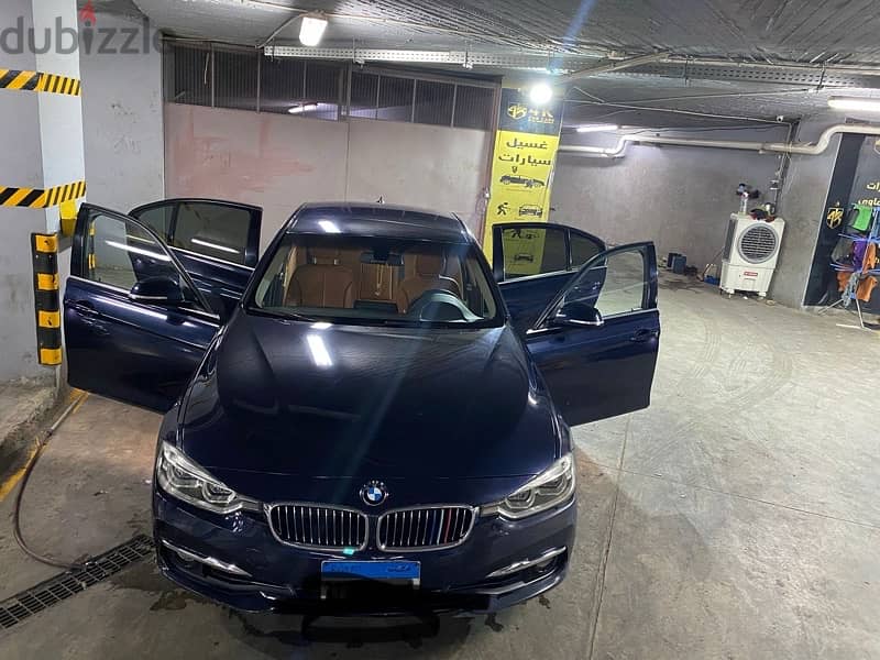BMW 318 2019 11