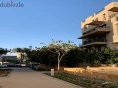 Apartment Fully Finished with kitchen and ACs in Eastown | New cairo