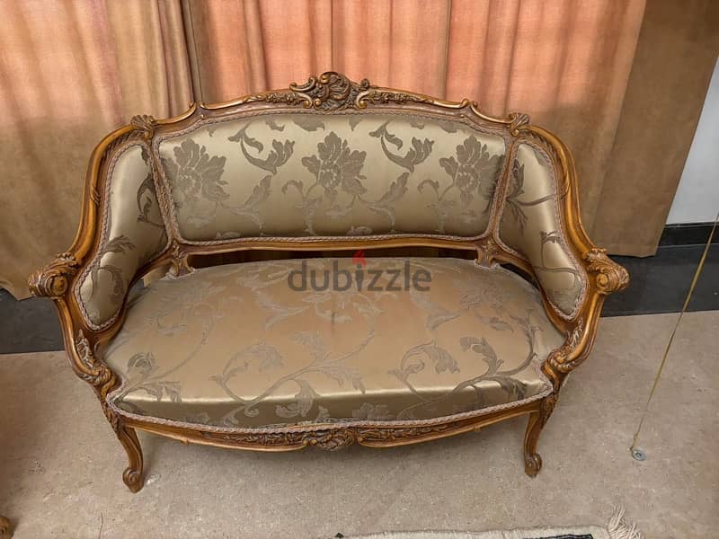 used furniture in a perfect condition 4