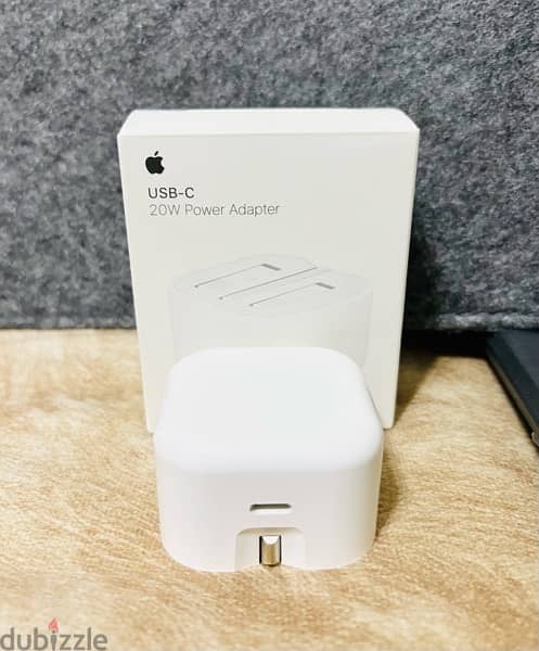 Apple 20W 3-Pin charger . . شاحن ايفون ٢٠ وات 2