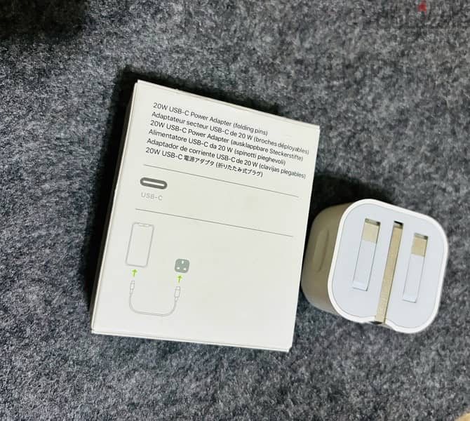 Apple 20W 3-Pin charger . . شاحن ايفون ٢٠ وات 3