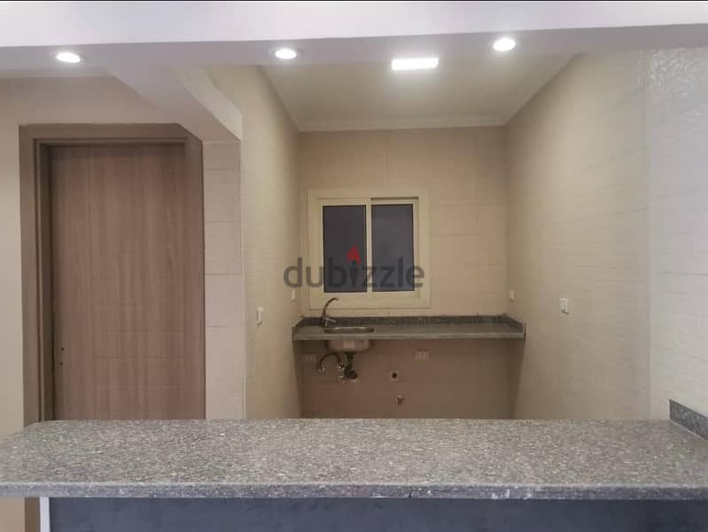 شقه للبيع في كومبوند دجله بالمز   apartment for sale compound degla 2