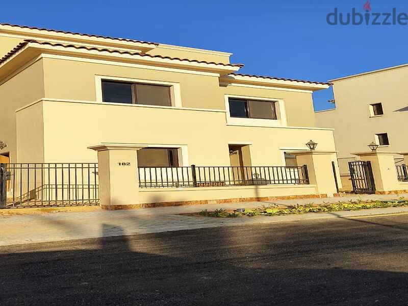 Villa fully finished with kitchen and ACs for sale in Uptown Cairo 3