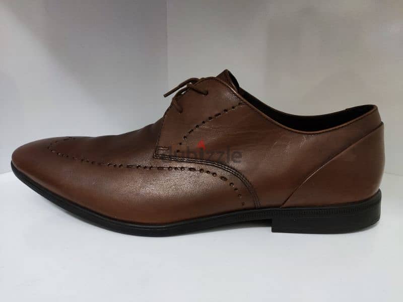 clarks shoes size 46 جزمة كلاركس مقاس 4