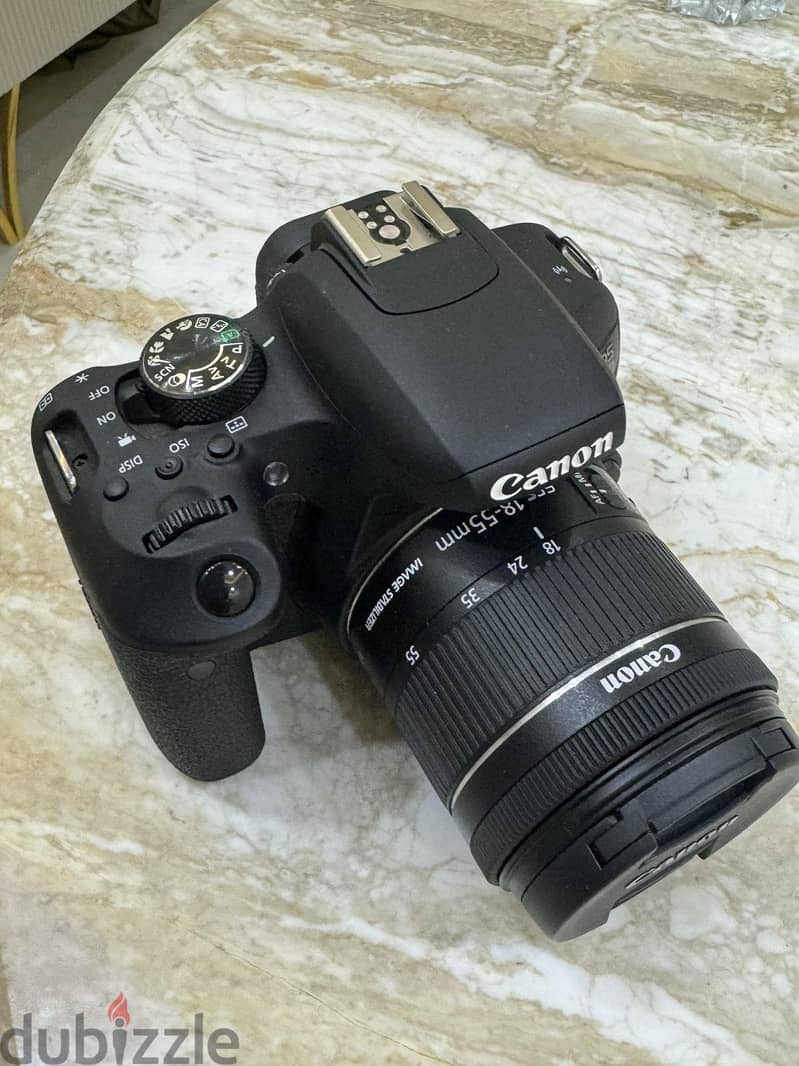 Canon 800D كانون 1