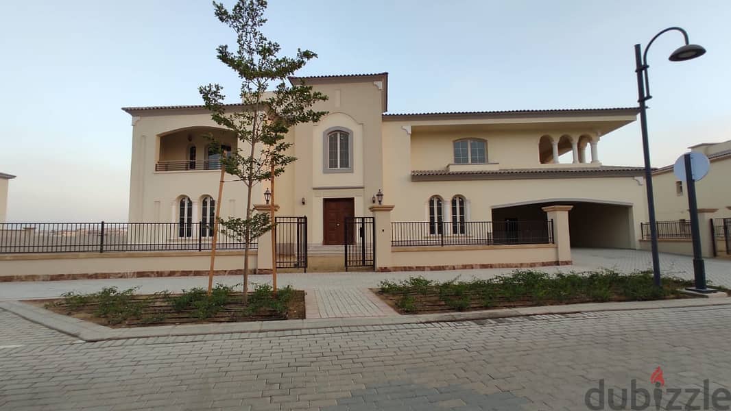 Standalone Villa Fully Finished with ac's For sale CASH at Uptown Cairo - EMAAR 3