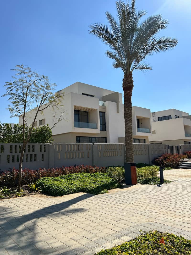 An opportunity to reserve your home now in Shorouk City (Al Burouj) in comfortable installments over 7 years for sale 5