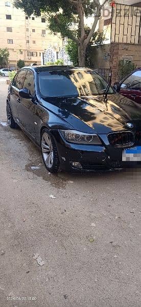 BMW 320 2009 1