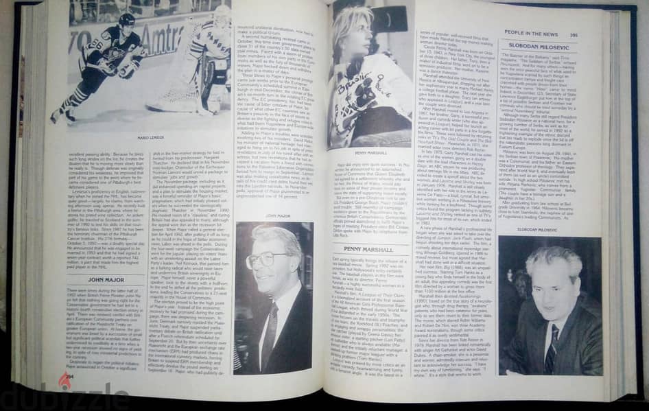 Collier Encycloperia 1985 , and 8 yearbooks covering 1985 to 1992  - 3