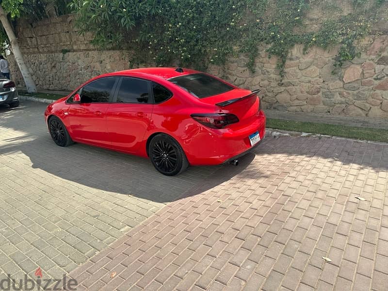 Opel Astra 2015 3