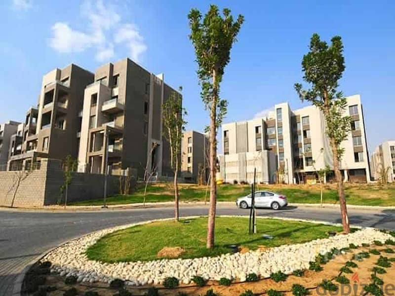 Apartment Near Lagoon: Down Payment & Installments in Palm Hills New Cairo 6