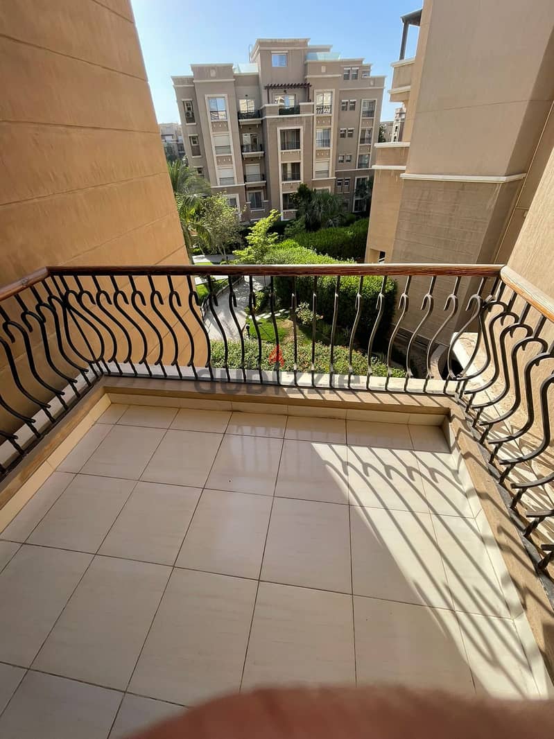 Great Opportunity 274m For Sale Under Market Price in katameya plaza new Cairo 4