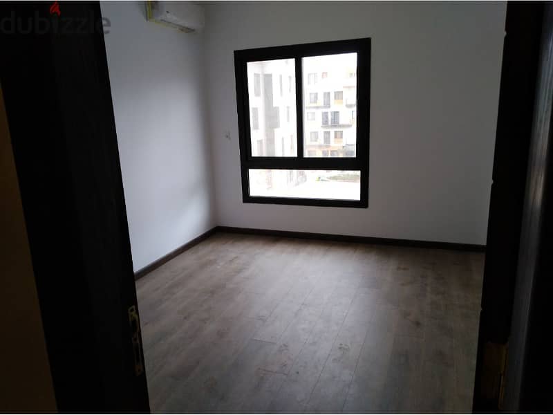 Apartment for rent kitchen and air conditioners Westown 8