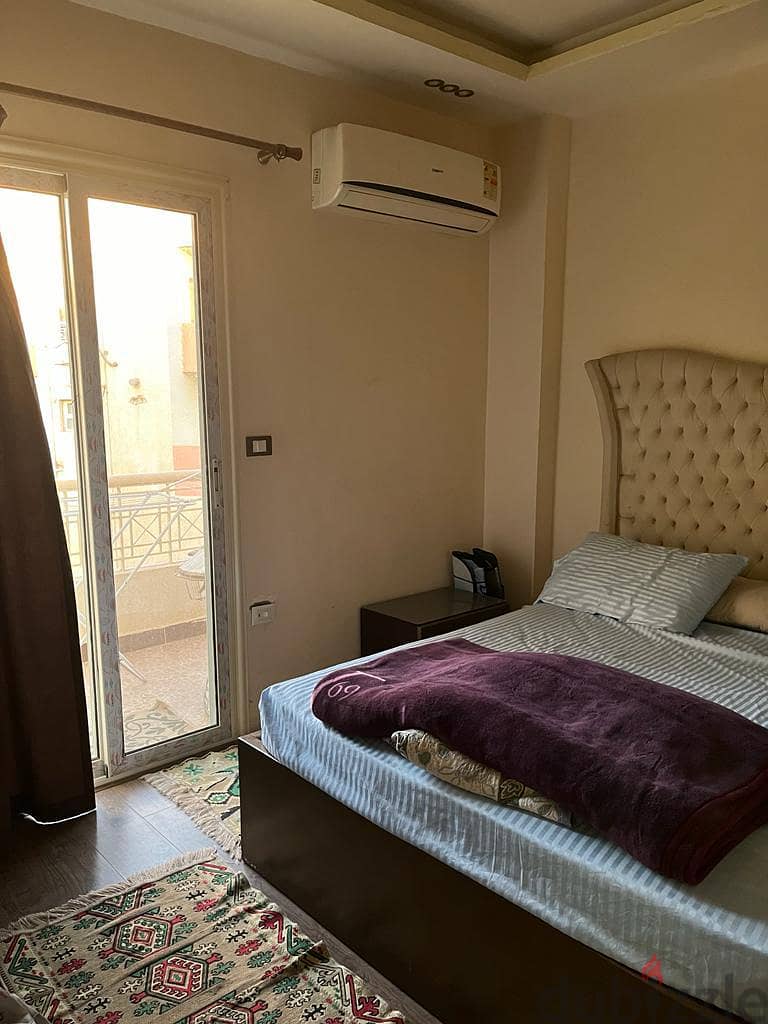 شقة ريسيل تشطيب كامل 3 غرف في أوبرا سيتي - الشيخ زايد 11