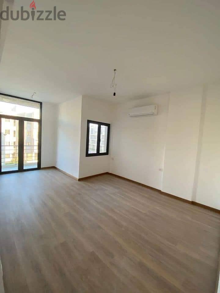 3 Bedrooms Fully Finished apartment for sale in Fifth Square New Cairo 5 installments 7