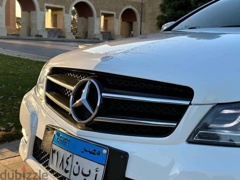 Mercedes-Benz C180 2014 14