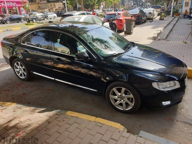 Volvo s80 2015 Extremely perfect condition 3