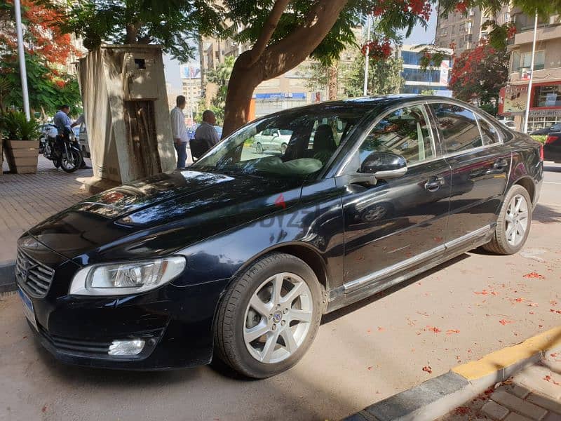 Volvo s80 2015 Extremely perfect condition 4