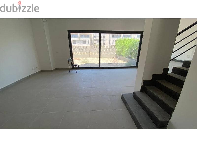 Delivered Townhouse Middle in Al Burouj Shorouk 3