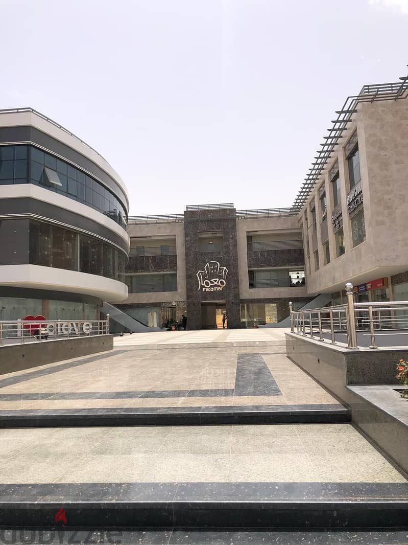clove mall el koronfel new cairo صيدلية للايجار 87 متر  دور ارضي بمنطقة القرنفل التجمع الخامس 0
