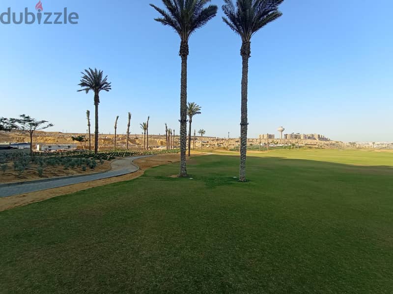 FOR SALE IN UPTOWN CAIRO 2BED VIEW GOLF WITH INSTALL 7