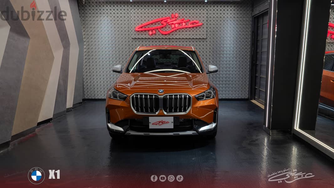 BMW X1 sDrive 18i 2024 بي ام دبليو استلام فوري بالتجمع 2