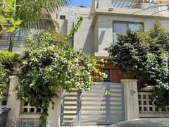 Resale Semi-furnished Middle Townhouse In ElReem 0