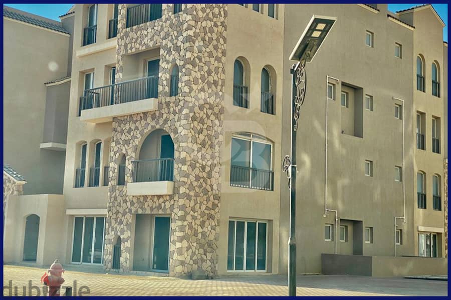 Townhouse for sale, 247 m, Cairo 6