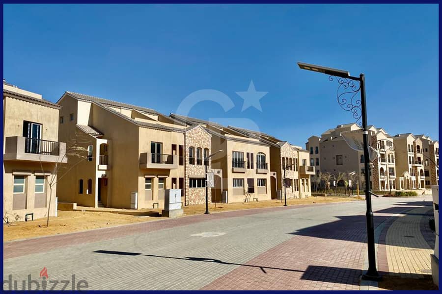 Townhouse for sale, 247 m, Cairo 7