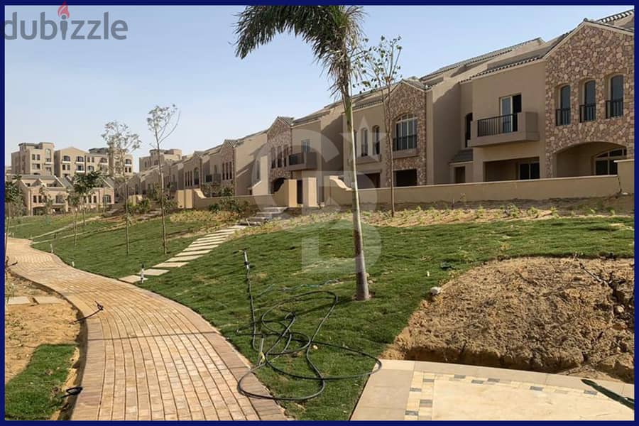 Townhouse for sale, 247 m, Cairo 8