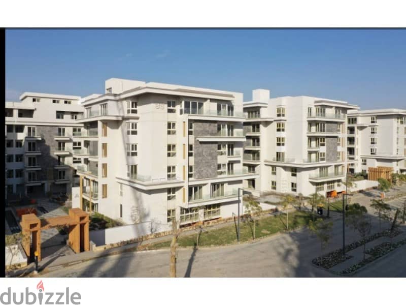 Apartment at under market price for sale in Mountain View iCity prime location 10