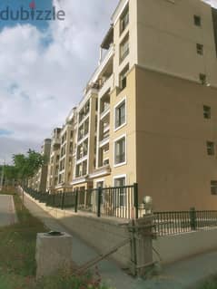 Apartment for sale in front of Madinaty Luqta, with a down payment of 900,000 and the rest in installments over 8 years, inside Sarai Compound