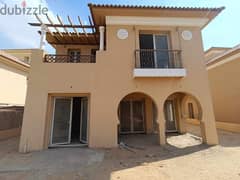 Classic design detached villa for immediate delivery in Hyde Park new cairo at a special price